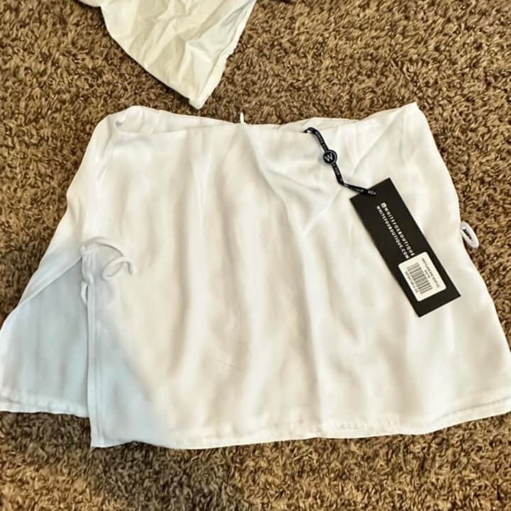 NWT WHITE FOX MINI SKIRT